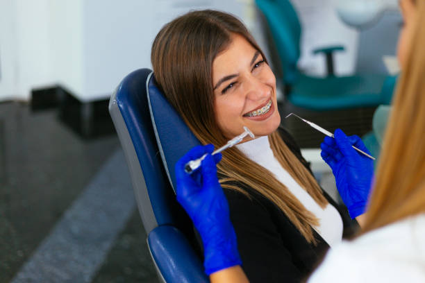 Best Root Canal Treatment  in Newburg, WI
