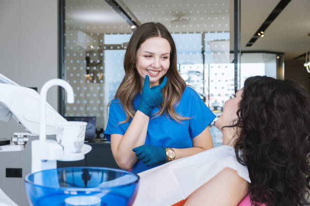 Best Root Canal Treatment  in Newburg, WI